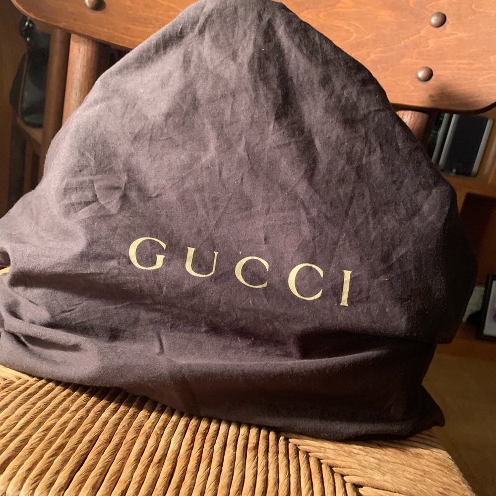 Gucci - Picture 2 of 8